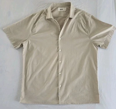 Camisa Hollister California manga corta abotonada para hombre talla XL beige  Foto 1 de 4
