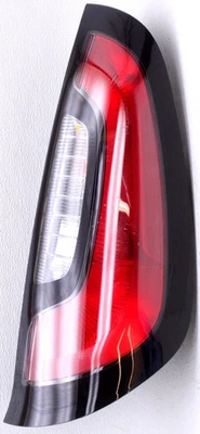 Lámpara trasera halógena del lado derecho del pasajero Kia Soul 92402-B2010 OEM Foto 1 de 4