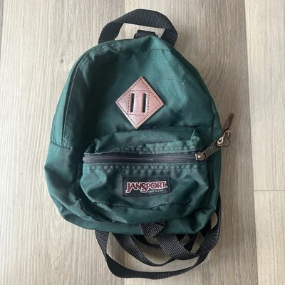 Mini Mochila Cartera Vintage JanSport Verde con Parche de Cuero Hecha en EE. UU. Foto 1 de 4