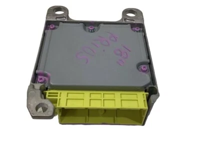 Unidad de diagnóstico Toyota Prius Prime 2017-2020 OEM 89170-47681 (necesita restablecimiento) Foto 1 de 4