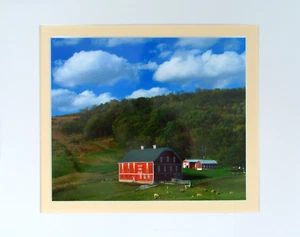 Impresión fotográfica "Red Barn" doble mate para adaptarse al marco de 11" x 14" - Imagen 1 de 1