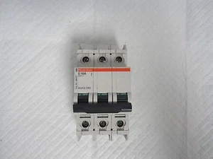 MERLIN GERIN MULTI 9 C60 C10A 240V 3P CIRCUIT BREAKER 60177 - Picture 1 of 1