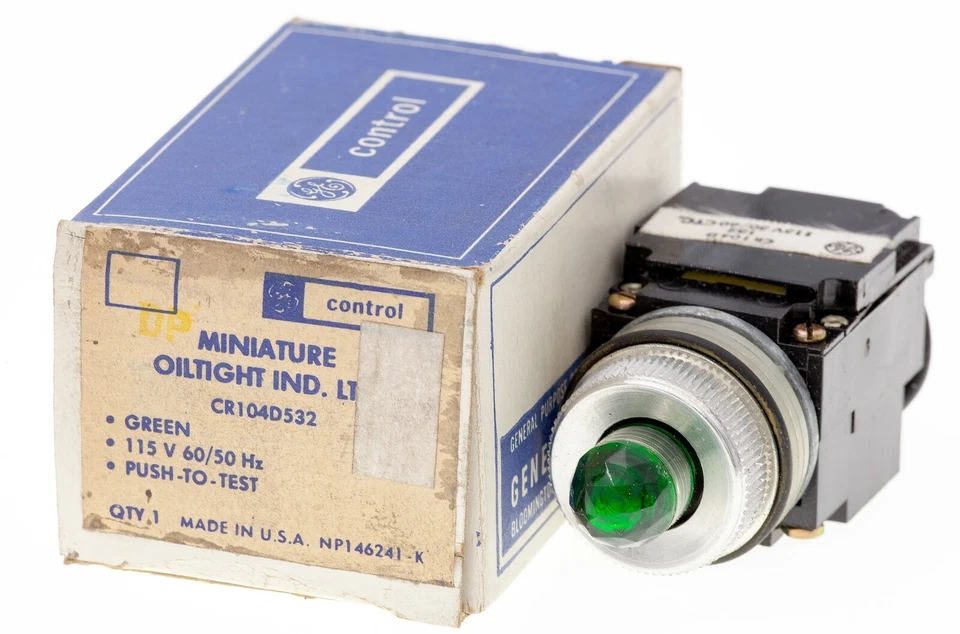 GE CR104D532 22mm OILTIGHT IND LIGHT GREEN COLOR CAP 120V 60/50HZ PUSH TO TEST - Image 1 of 1