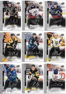 U PICK EM SET 2018-19 18-19 UD MVP Silber Skript High Set SP & RC Karten #201-250 - Bild 1 von 1