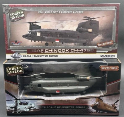 FORCES of VALOR 821005D RSAF CHINOOK CH-47SD 127 Sqn. 1/72 Scale HELICOPTER - Image 1 of 4