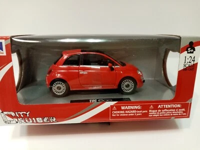 Fiat 500 modellino  Die-Cast scala 1:24 new ray - Immagine 1 di 4