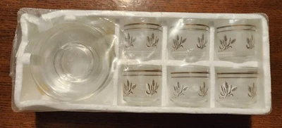 Vintage Retro MCM Glass Espresso Cup Wheat Saucer Gold Set of 6 NOS - Image 1 of 4