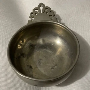 Vintage Reed & Barton Pewter P94 Nappie, 3.75” Bowl, Trinket Decorative Bowl - Picture 1 of 6