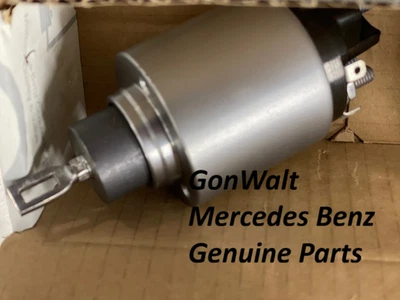 Solenoide de arranque original Mercedes Benz S550 S63 AMG 2011-2017 0021522710 Foto 1 de 4