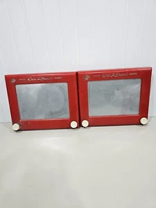 2 Etch A Sketch Vintage Toy Ohio Art Company 505 Child Vintage Read  - Picture 1 of 7