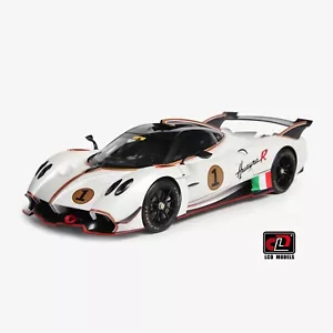 LCD Pagani Huayra R Matte Pearl White 1:18 - Picture 1 of 12
