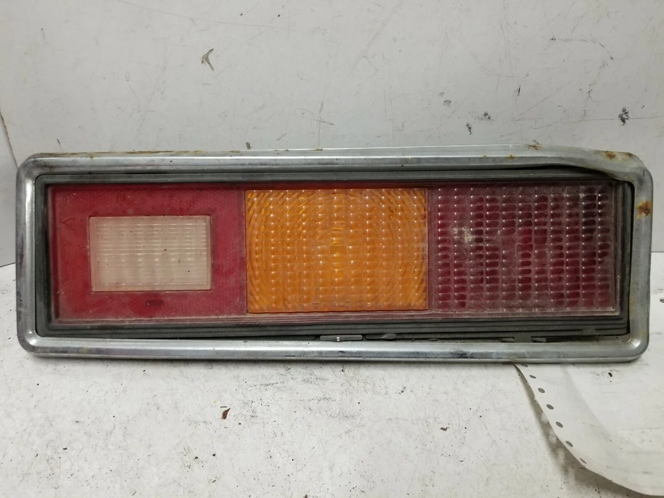Luz trasera derecha Chevrolet Chevette 1979 Foto 1 de 4
