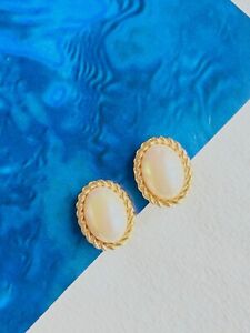 Christian Dior Vintage 1980s Oval White Pearl Swirl Twist Clip On Earrings, Gold