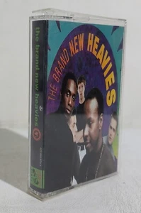 I113683 MUSICASSETTA - THE BRAND NEW HEAVIES - Delicious Vinyl  1990 - Picture 1 of 4