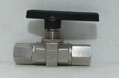 PARKER 8F-B8LJ2-SSP B SERIES 1/2" FNPT BALL VALVE - Image 1 of 4