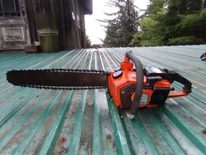19" Echo 452VL Chainsaw - Picture 1 of 9