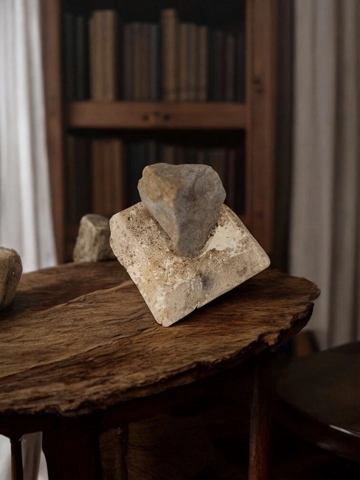 Ancienne pierre vintage authentique pour collection ou décoration rétro - Photo 1/1