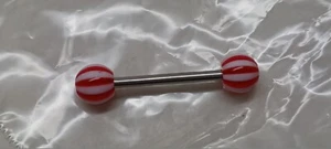 Bauchnopfstangen Schmuck weiß und rot gestreift x 1 JETZT KAUFEN £3,00 KOSTENLOSER VERSAND - Bild 1 von 4