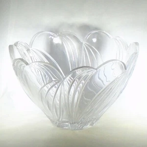 Lenox Arctic Bloom 10-inch Crystal Bowl, decorative table centerpiece - Picture 1 of 2