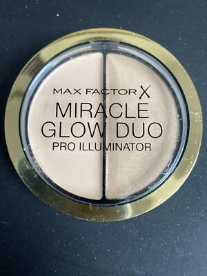 Max Factor Miracle Glow Duo Pro Illuminator - 10 Light 11g - Bild 1 von 2