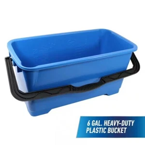 Cubo de plástico de alta resistencia Unger 6 gal. Todo uso con mango y caños de vertido, azul - Imagen 1 de 9
