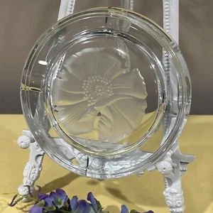 Emanuel Ungaro Sasaki Crystal Ashtray Etched Frosted Flower 7.75" Japan Heavy - Picture 1 of 15