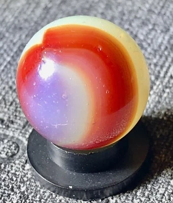 Vintage Vitro Bullseye Red Lips Marble .61” NM Condition Combined Shipping - Image 1 of 4