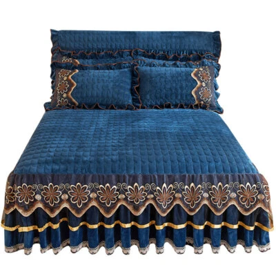 Retro Velvet Lace Bed Skirt Queen Quilted Bedspreads King with 2 Pillowcases - Image 1 of 4