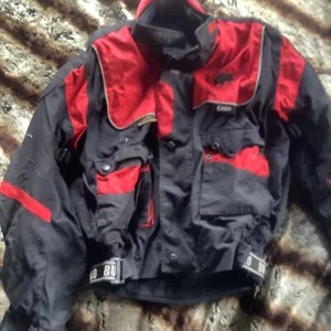 Buffalo Armoured Red Black Motorcycle Jacket Padded Sz M - Picture 1 of 9