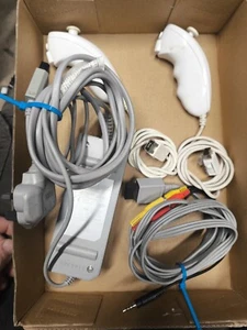 Nintendo Wii Cables Power Supply PSU AV Lead Nunchucks - Picture 1 of 8