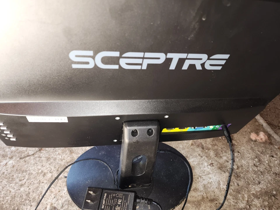 SCEPTRE E205W-1600 / E205W1600  - Image 1 of 4