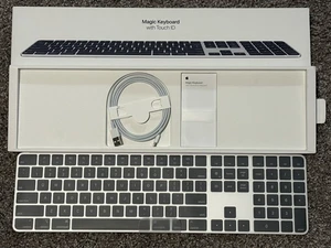 Brand New Apple Magic Keyboard with Touch ID with Apple silicon US English Black - Picture 1 of 7