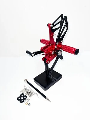 For SUZUKI GSXR600/750 K1 2000-01-02-03-04-05 CNC Adjustable Rearsets Footrests - Image 1 of 4