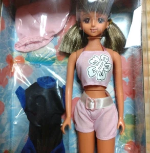 Barbie japonesa Takara Jenny Swimcollection piel bronceada 1999 hecha en Japón sin usar - Imagen 1 de 7