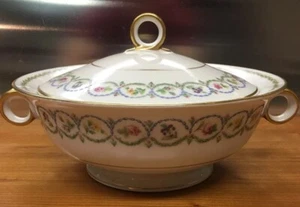 Haviland Pompadour Blue & Green Round Covered Vegetable Bowl France Mint !!! - Picture 1 of 9
