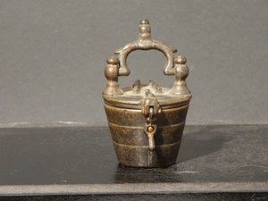 PESI E MISURE ANTICO PORTA PESI BRONZO O PILA DI CARLO MAGNO - Foto 1 di 5