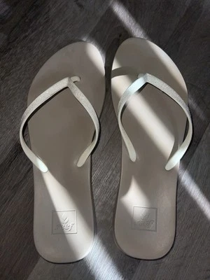 PVC FREE WHITE GLITTER REEF FLIPFLOPS SIZE 10 Women’s  Spring Break Beach Vacay - Изображение 1 из 4