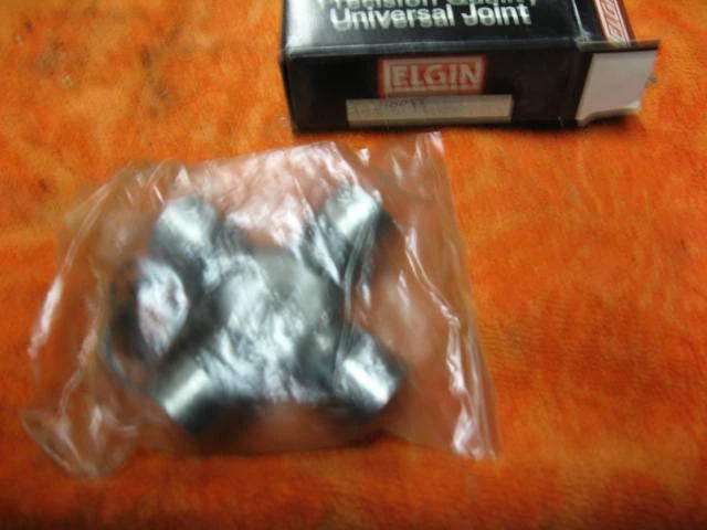 1978-1983  dodge challenger colt  plymouth sapparo  u joint   - Image 1 of 1