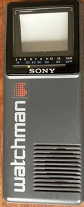 VINTAGE~ORIGINAL~1985~SONY WATCHMAN~PORTABLE BLACK & WHITE TV~FD-2A~UHF/VHF~WOW - Picture 1 of 18