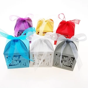 laser cut paper favour boxes Mr & Mrs engagement wedding favour candy lolly box - Picture 1 of 11