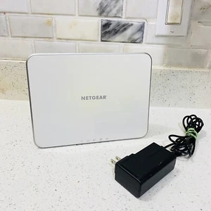 Netgear Arlo VMB3000 Security Base Station Wireless WiFi Router & Pwr Adapter - Picture 1 of 8