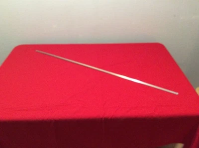 81-88 Olds 442 Cutlass Supreme Calais capô central moldura acabamento cromado - Imagem 1 de 4