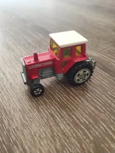 Tomica F54 - Red American Tractor - Picture 1 of 2