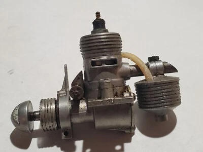 Vintage Rogers 35 Plane Engine Glow Airplane Model Motor Control Line Aircraft - Image 1 of 4