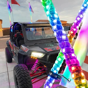 2 luces LED espirales RGB de 3 pies para látigo antena persecución + bandera y control remoto para ATV UTV - Imagen 1 de 10