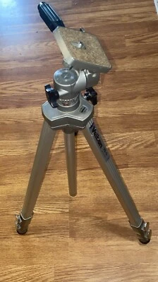 Vintage VELBON VE-3 TRIPOD Camera Aluminum Heavy Duty Photographer Professional - Image 1 of 4