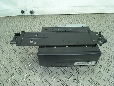 RADIO MODULE Renault Espace (JK) MPV 2.2 dCi 16V (G9T-742) 2003 8200205833 - Bild 1 von 3