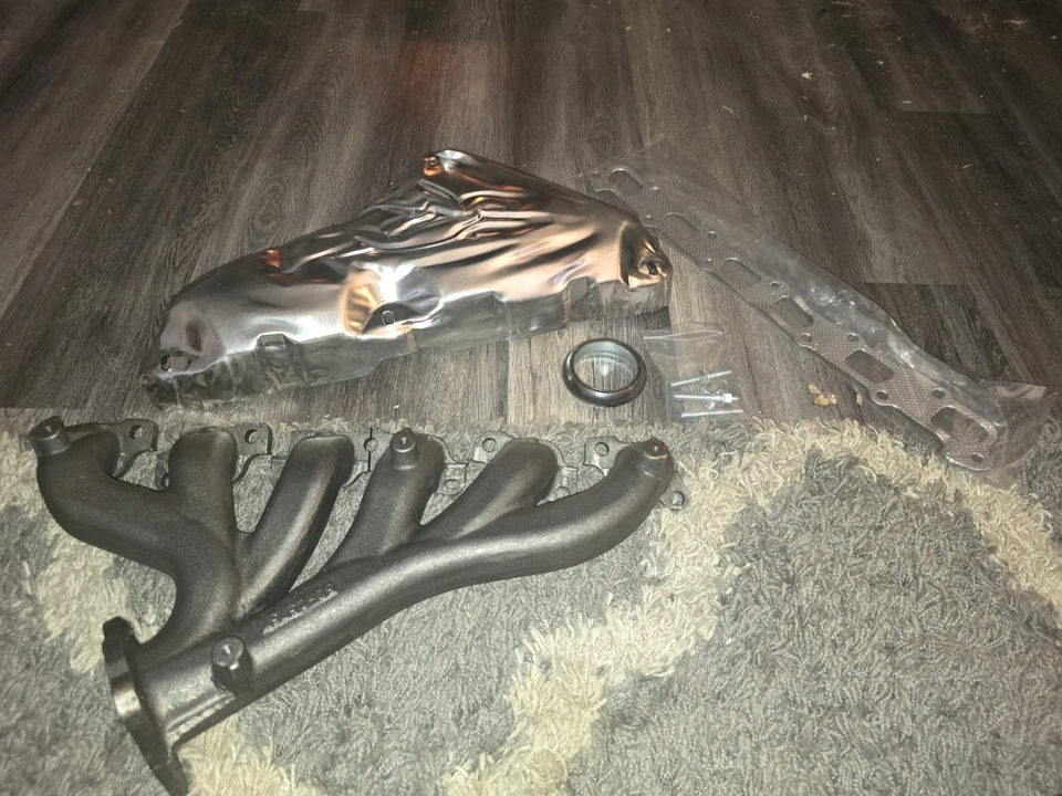 Colector de escape con junta para Chevrolet Trailblazer GMC Envoy Saab 9-7x Isuzu Foto 1 de 4