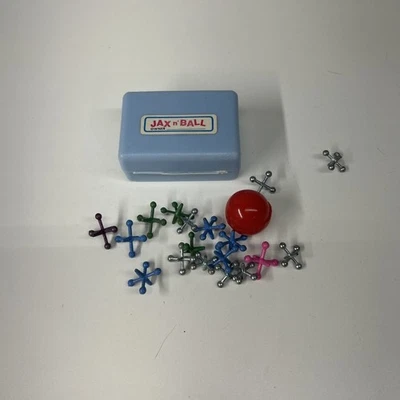 Estuche Jax de plástico azul vintage con bola y gatos años 70 Taiwán Foto 1 de 4