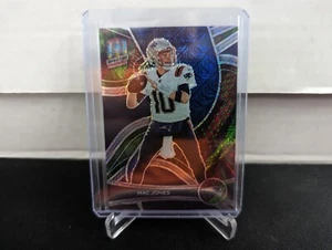 2022 Panini Spectra Mac Jones 19/25 Meta New England Patriots  - Picture 1 of 2